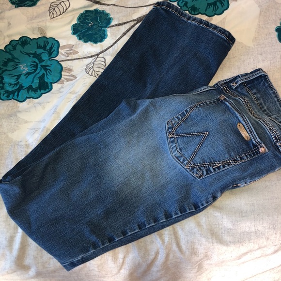 Wrangler stretchy fit jeans - Picture 1 of 3